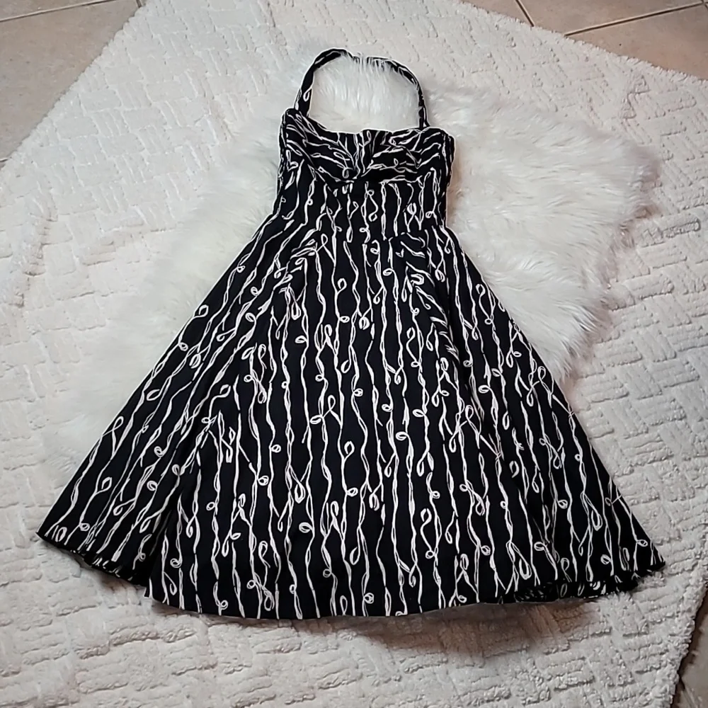 Anthropologie Girls of Savoy Cerys Dress Size 0 Halter 60s Black White Midi - Picture 4 of 10